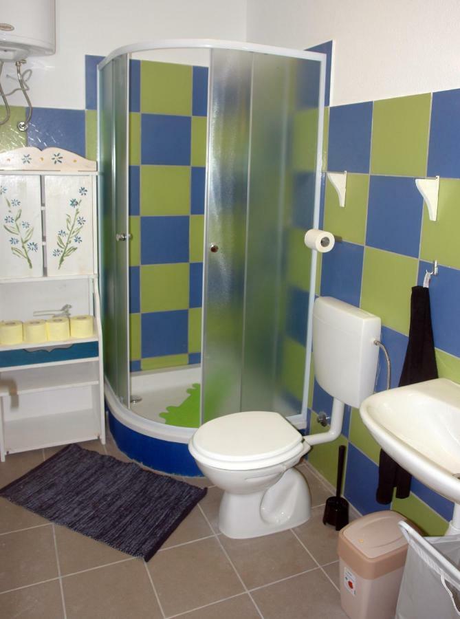 Maramare Apartments Stara Baška Екстериор снимка